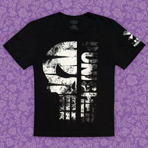 Marvel The Punisher Graphic T-Shirt w/ Black Stud Detailing | Size M